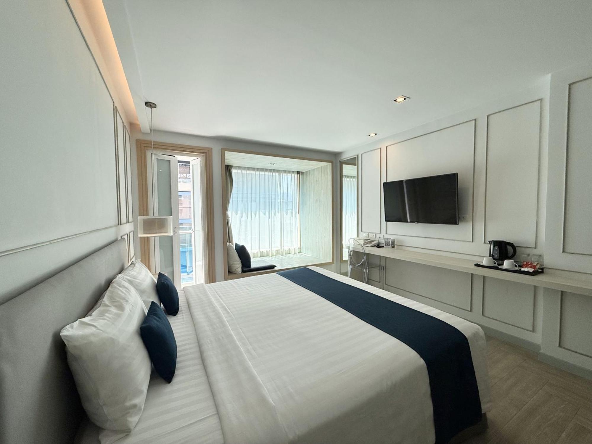 The Bloc Hotel Phuket - Sha Extra Plus Patong Exteriér fotografie
