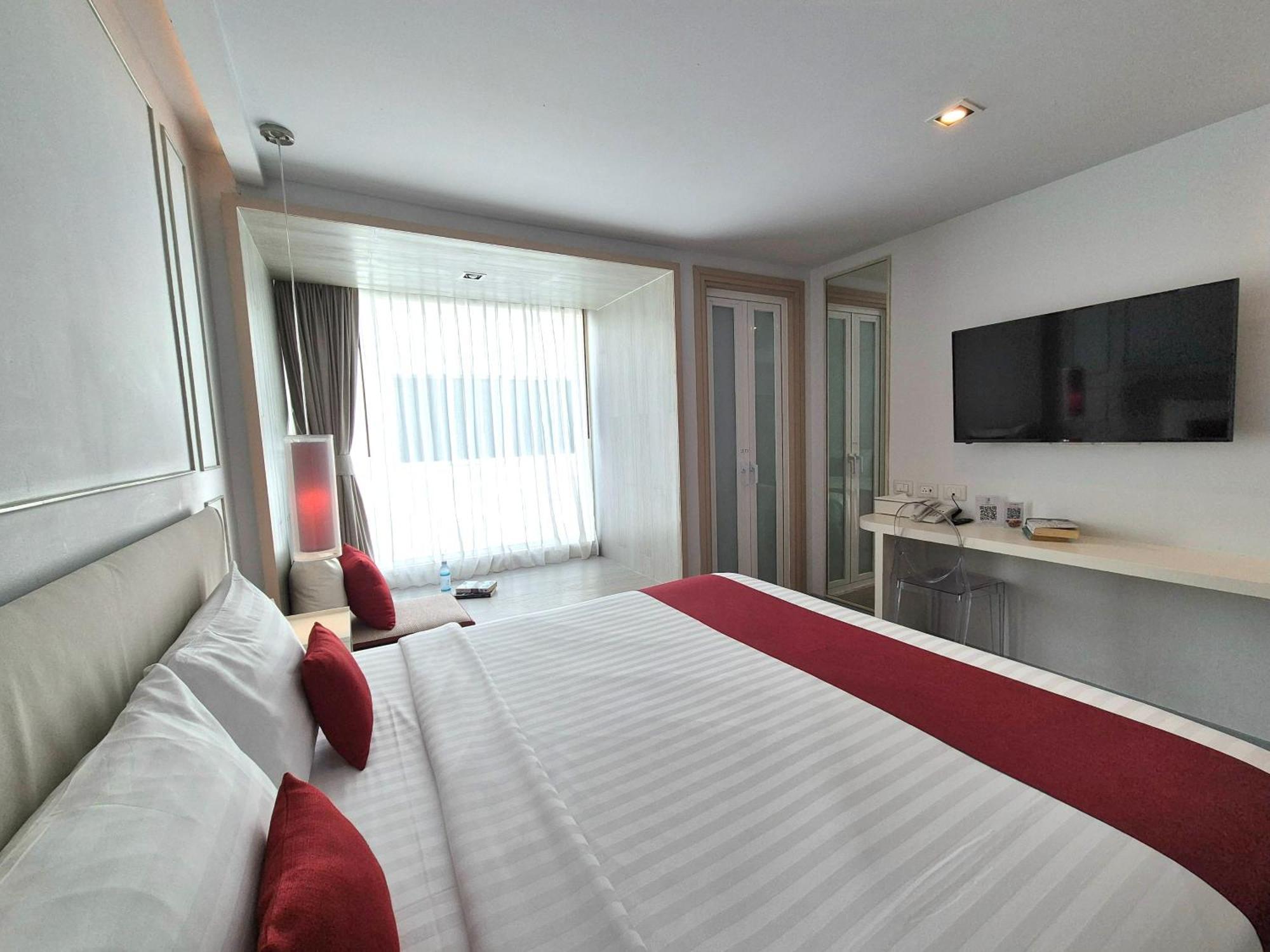 The Bloc Hotel Phuket - Sha Extra Plus Patong Exteriér fotografie