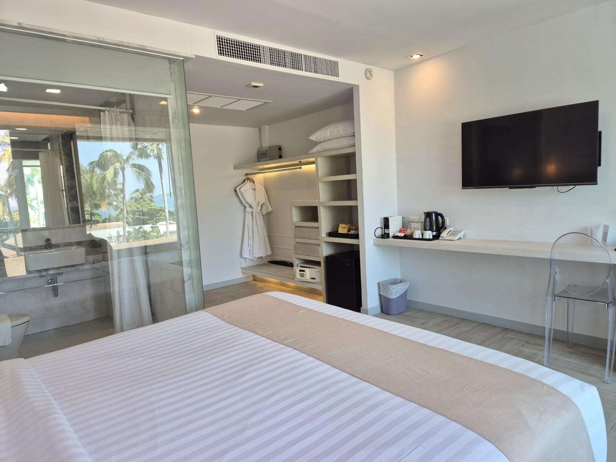 The Bloc Hotel Phuket - Sha Extra Plus Patong Exteriér fotografie